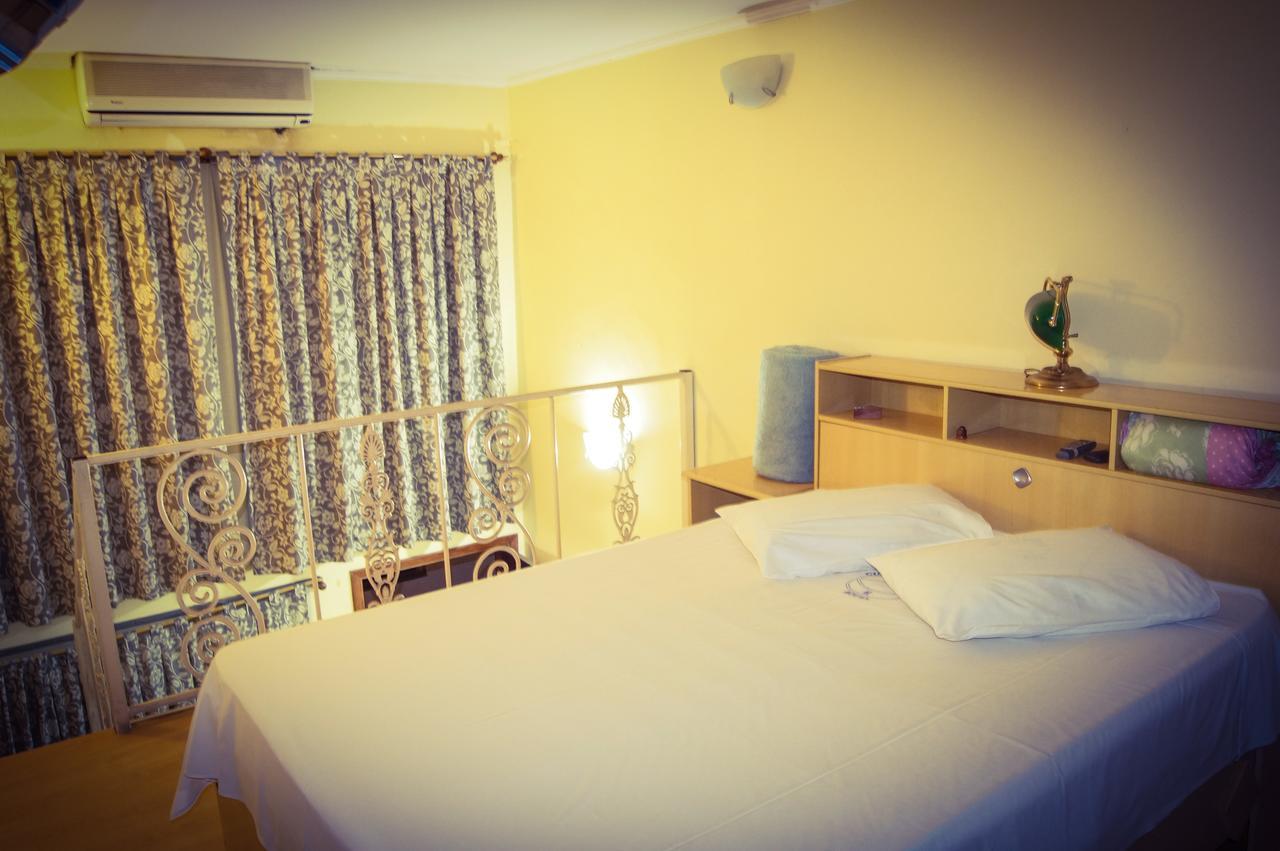 Cumbipar King Hotel グアルーリョス エクステリア 写真